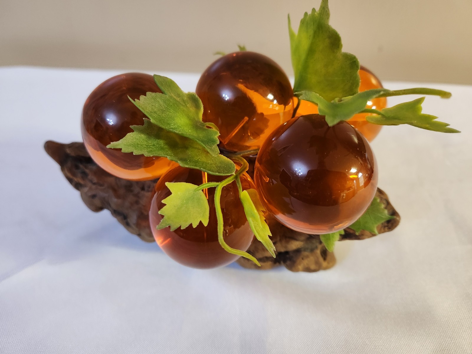 Vtg MCM Amber Lucite Large Grapes Cluster Burl Wood Drift Wood Small Sculpture
