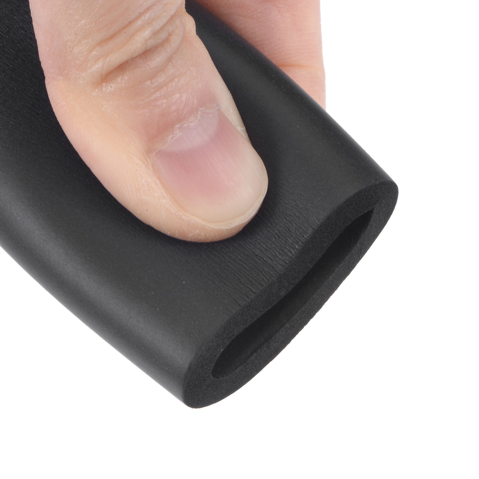 20mm ID 30mm OD Foam Pipe 1m Length , Pipe Insulation Black