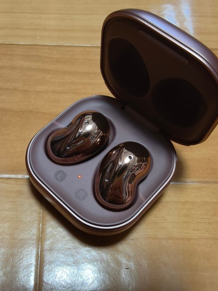 Wireless earphone Samsung Galaxy Buds Live SM-R180 Mystic Bronze Used Working JP