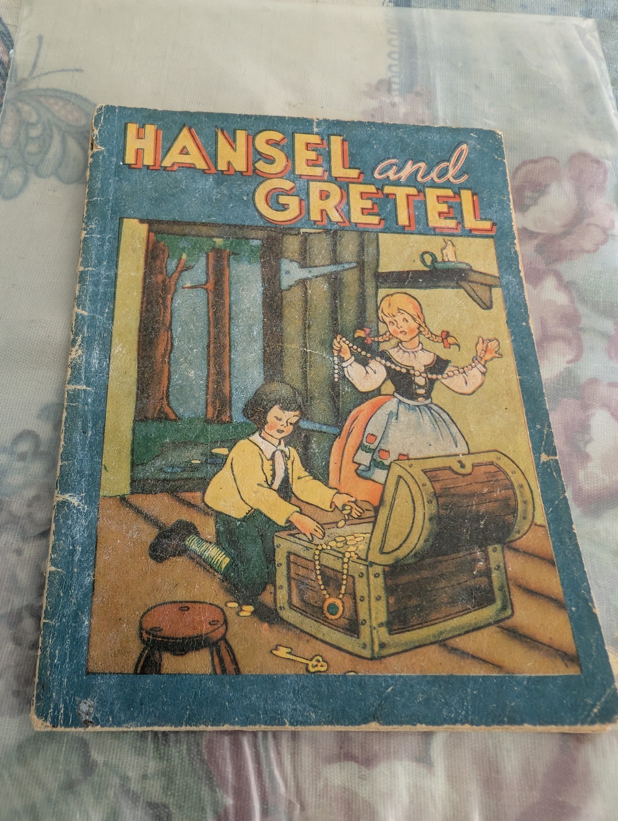 Hansel and Gretel Paper Book, Samuel Lowe Company 