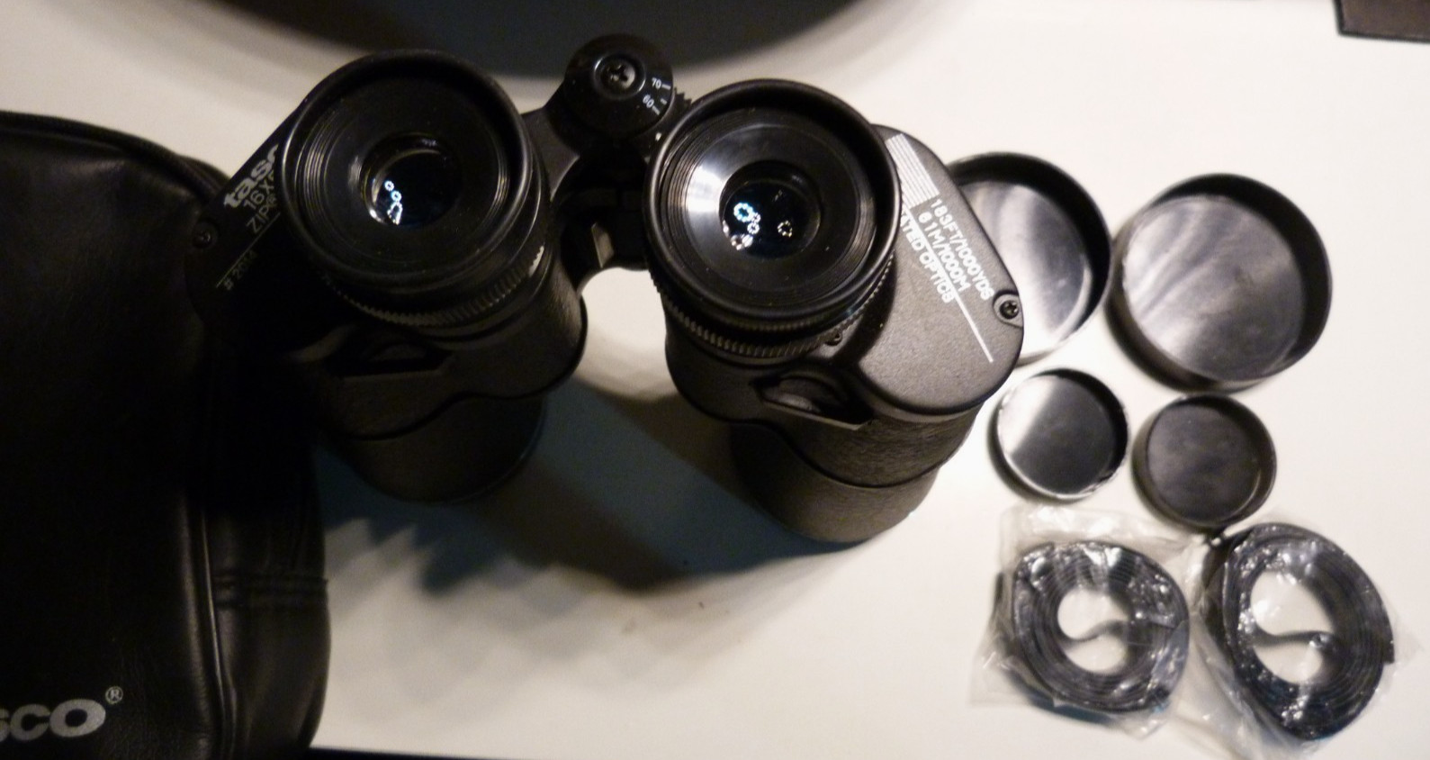 Tasco BINOCULARS Zip Focus 2014 16 x 50mm Fully Coated LENS 1000YDS, 61M/1000M