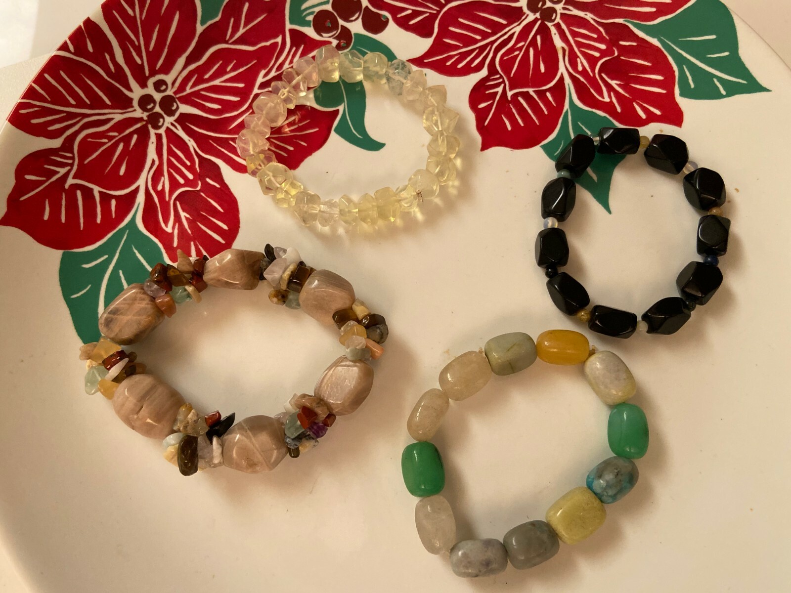 REAL STONE STRETCH BRACELETS LOT OF 4, FOUND IN AN ATTIC BRAND NEW