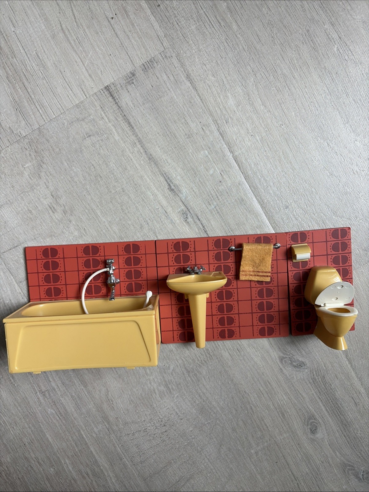 3 Pc Vintage Bathroom Set for Dollhouse Bathroom Set Bathroom Accessories