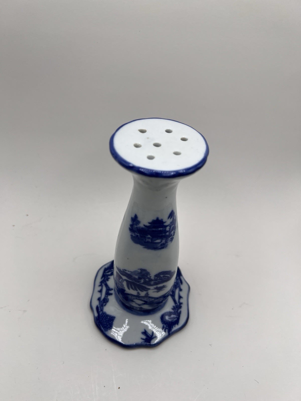 VTG Victoria Ware Ironstone Blue Hat Pin Holder Vase 