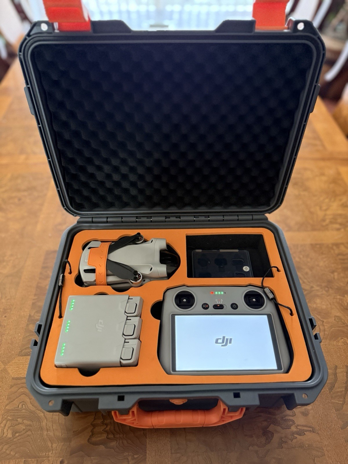 DJI Mini 3 Pro Ready to Fly Drone Kit with Remote, Batteries, Propellers, Case