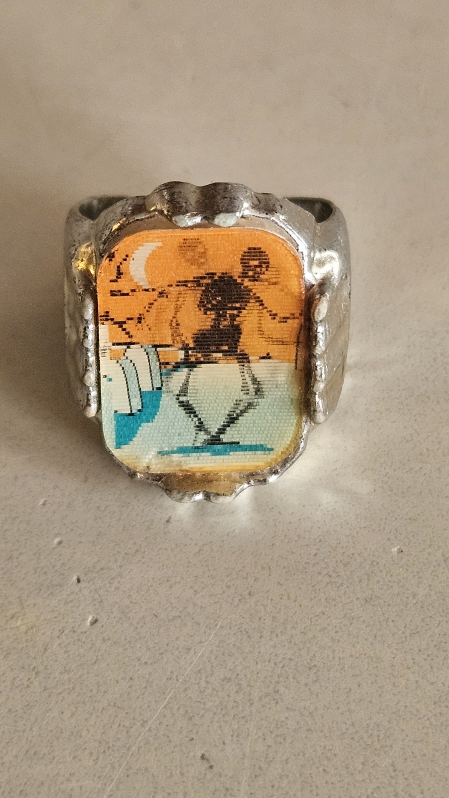 Vintage Skeleton Flicker Ring 
