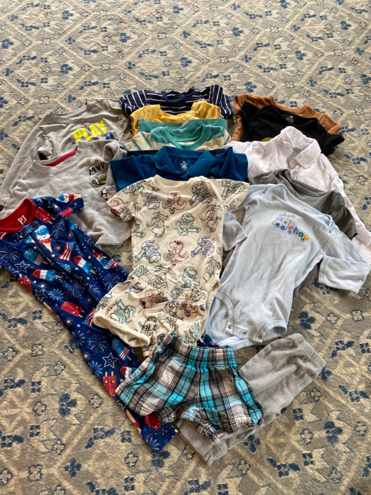Baby boys 9-12 month spring/summer clothing lot