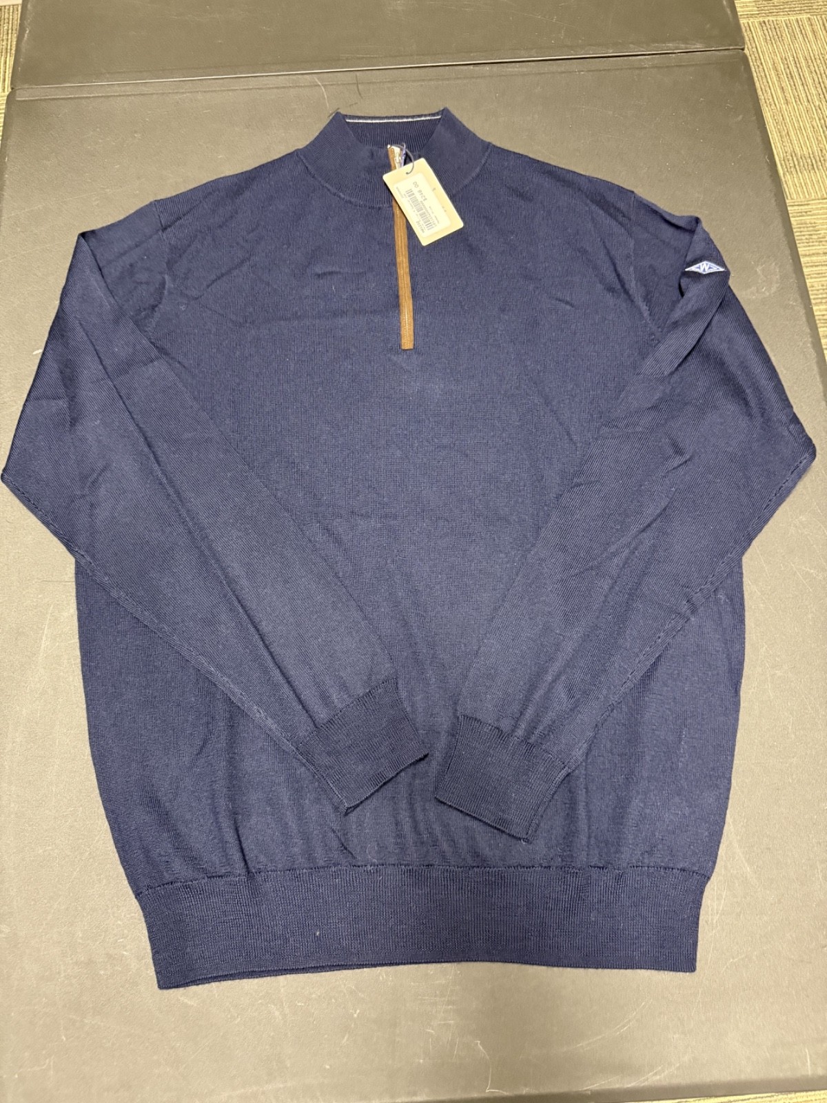 NWT MEN'S PETER MILLAR 1/4 ZIP SWEATER, SIZE: M, COLOR: NAVY/TAN (M10.19)