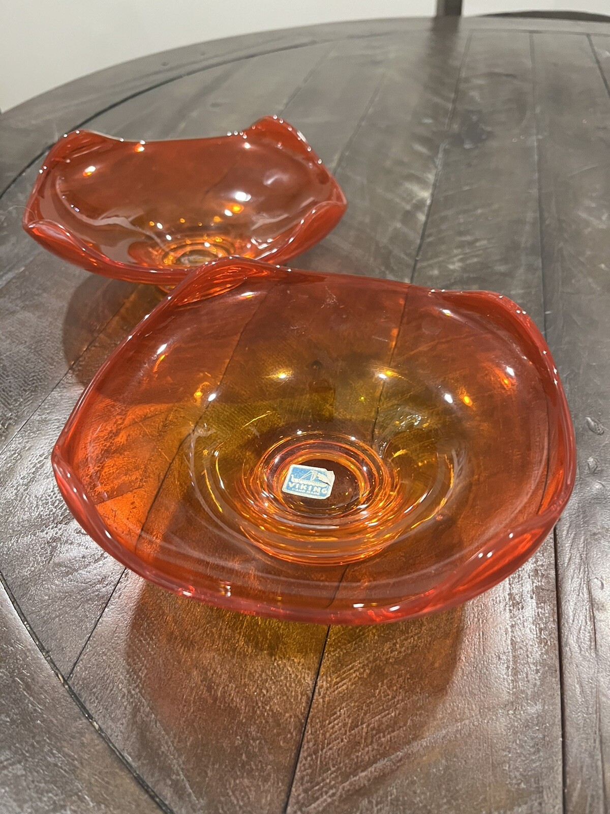 Vtg Viking Persimmon Orange Epic Four Points Glass Bowls (2) Waves #6602
