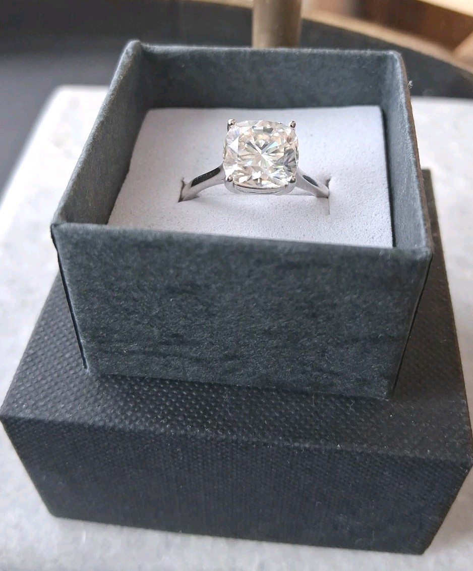 Cushion Cut Moissonite Sterling Silver Engagement Ring Prong Setting Size 8