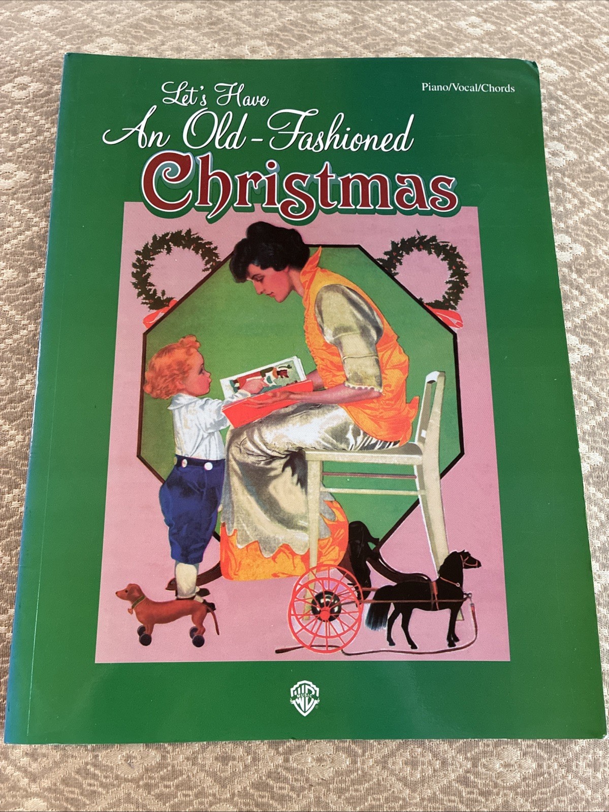 Let's Have An Old-Fashioned Christmas Piano/Vocal/Chords Song Book VINTAGE! YTK