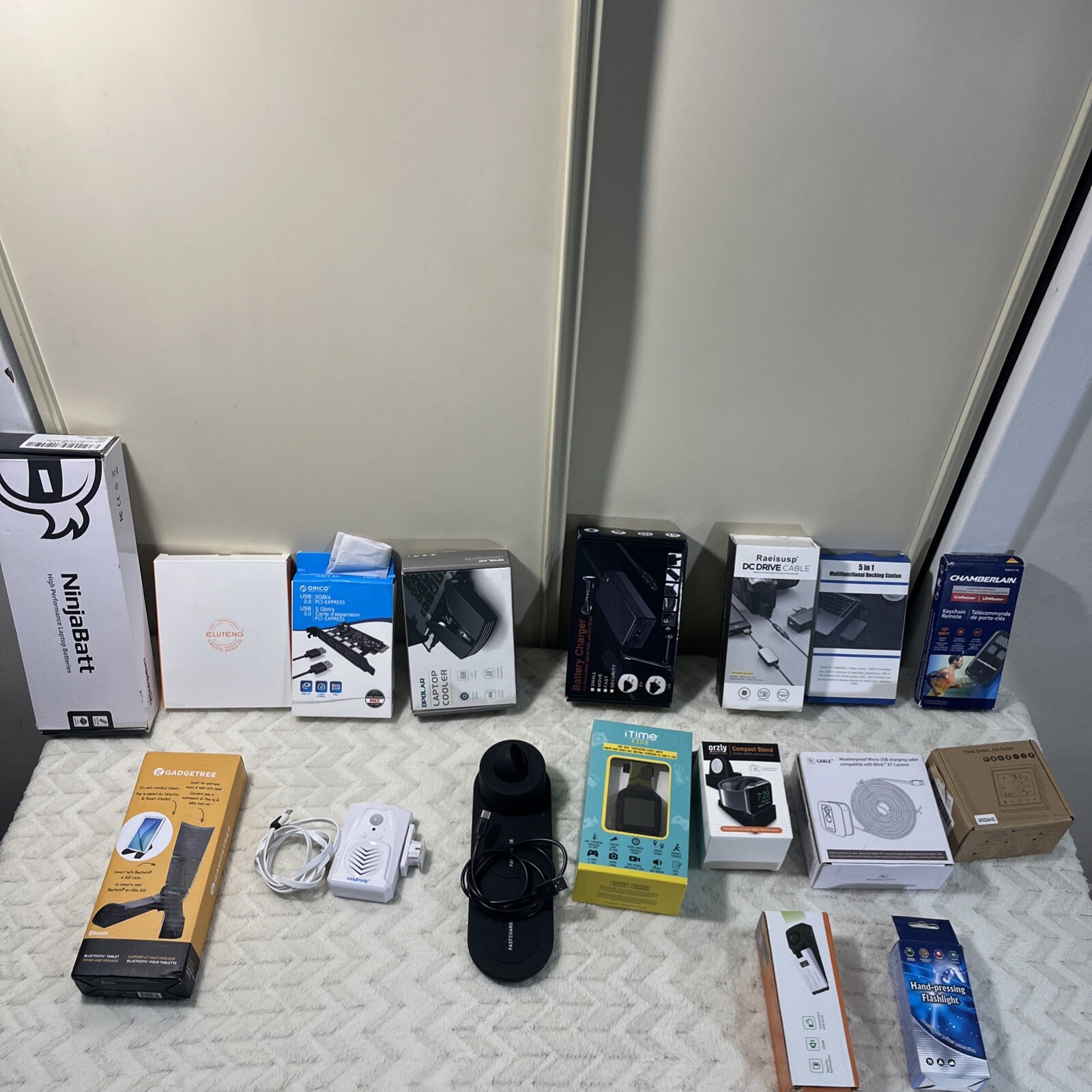 computer accessories lot