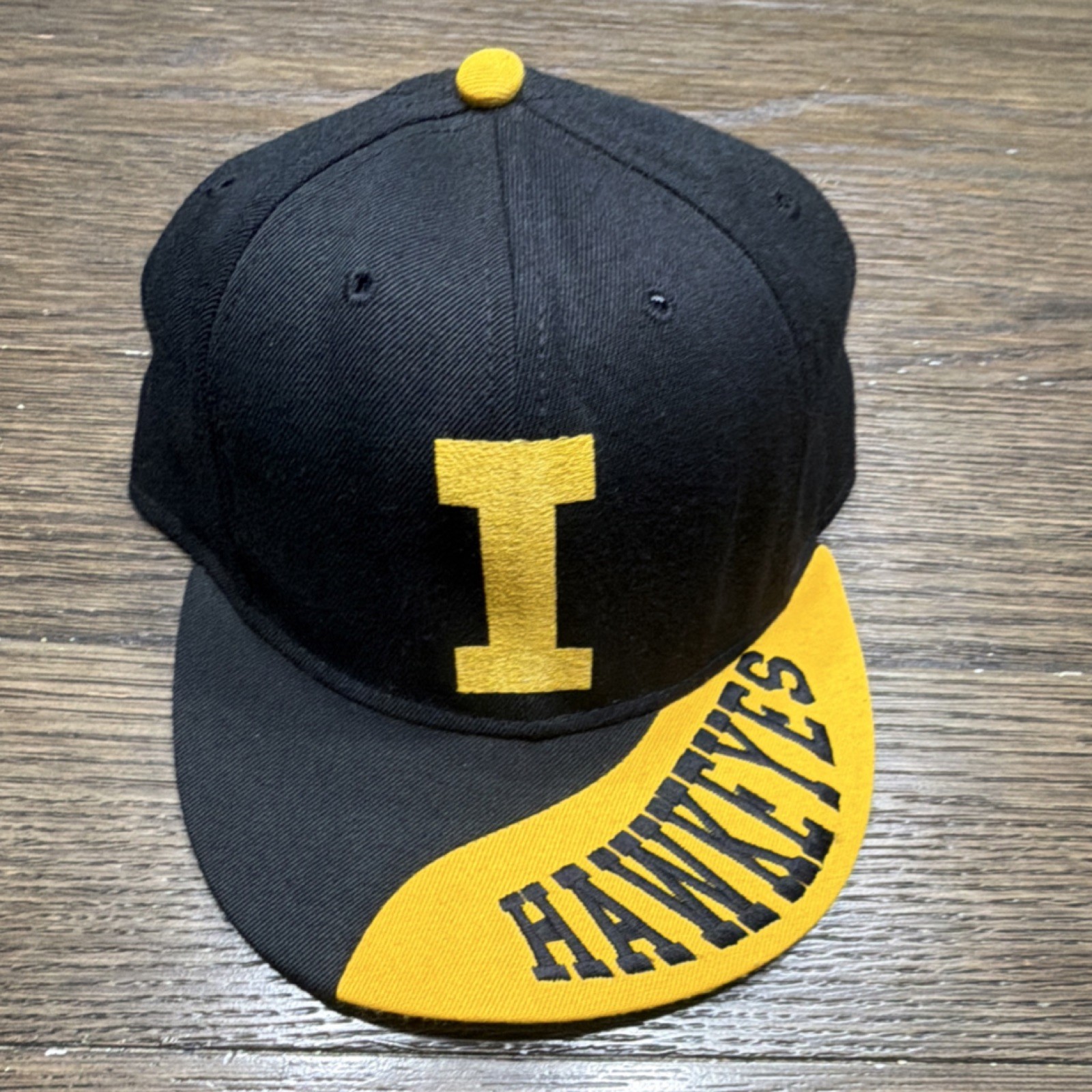 Classic Sportswear Iowa Hawkeyes Snapback Hat Black Yellow One Size