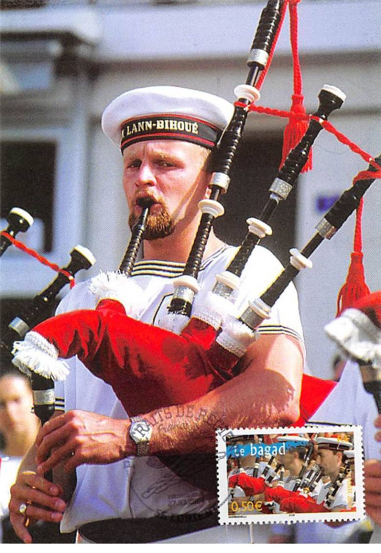 Maximum Card - FRANCE - COR13387 - 03/27/2004 - The Bagad - Cachet Lorient