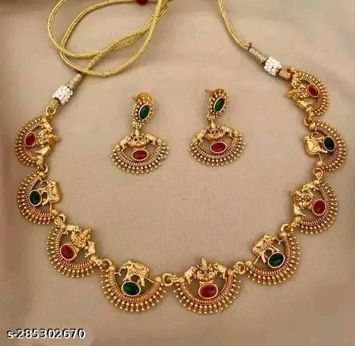 Attractive Golden Necklace With Earrings Traditional Jewellery For Her Wear