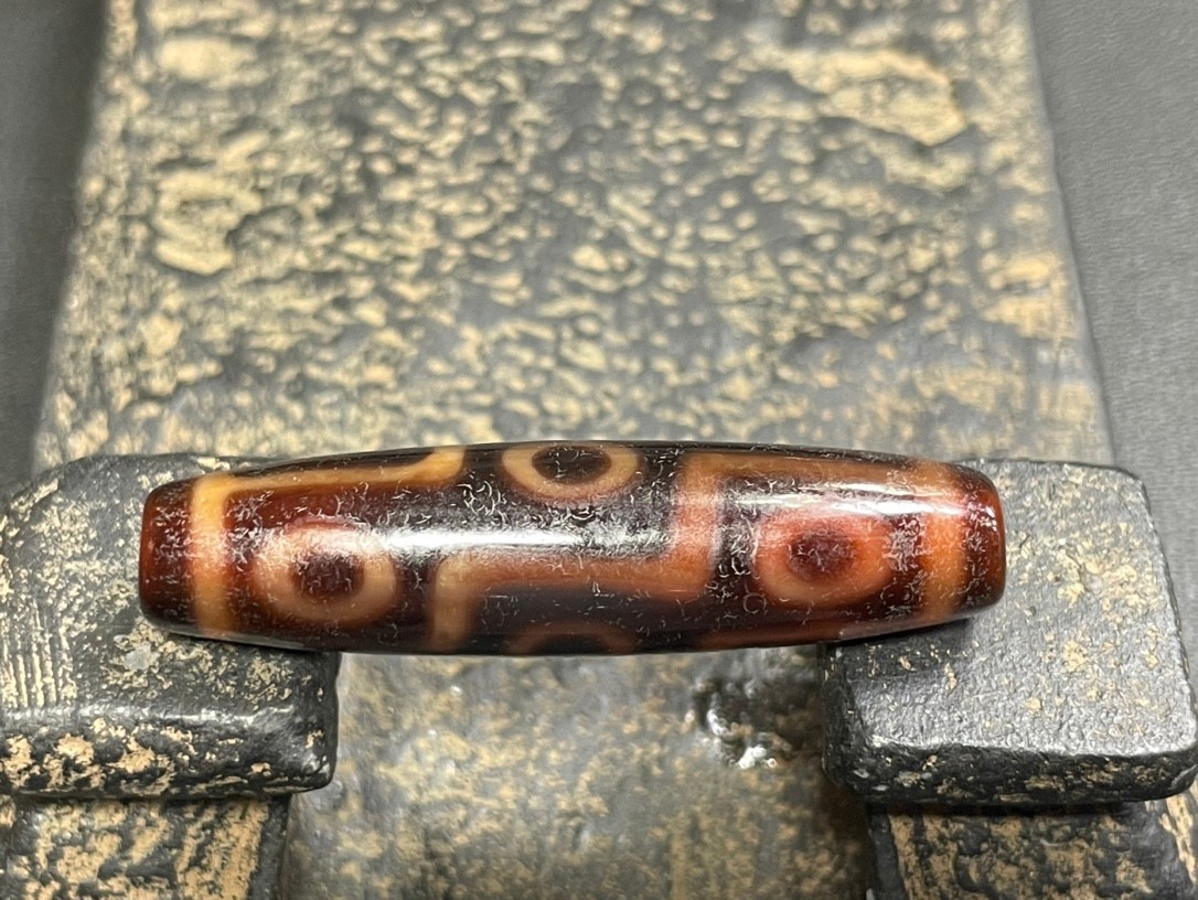 Old Tibetan Nepalese Himalayan Ancient 9 eye Old Dzi Talisman Beads Amulet 九眼天珠