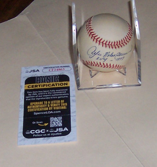 JSA  signed BASEBALL  AUTOGRAPHED CUBS ANDRE DAWSON ROY 1977 INSCRIBED