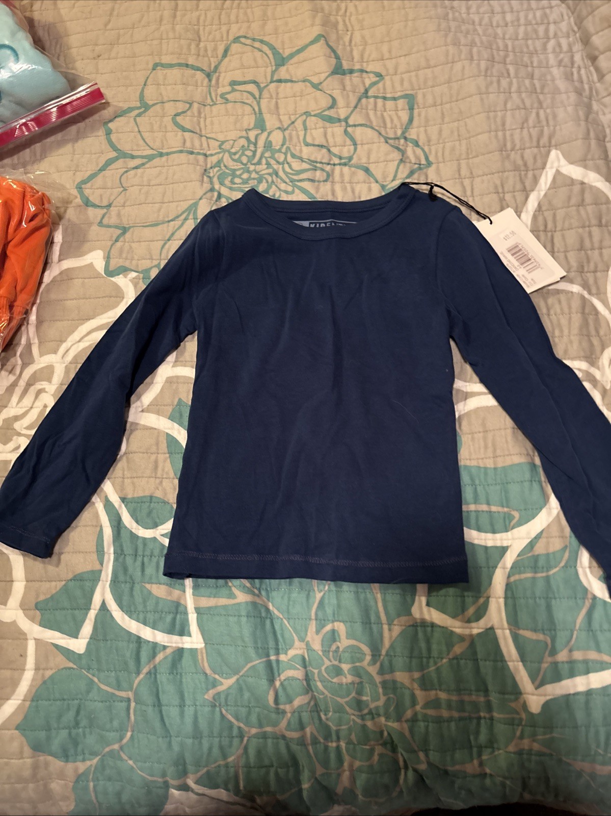 Boys L/S Size 4/5 T-Shirt