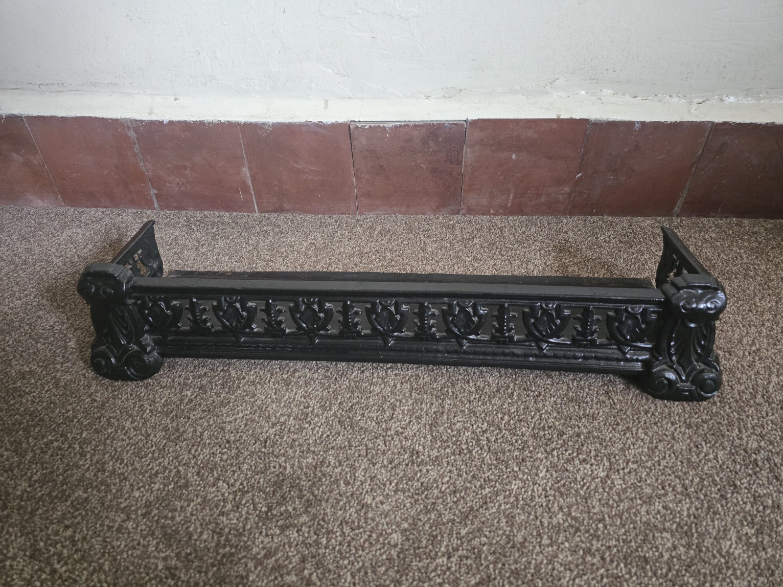 Small Black Cast Iron Decorative Fire Fender Original Condition