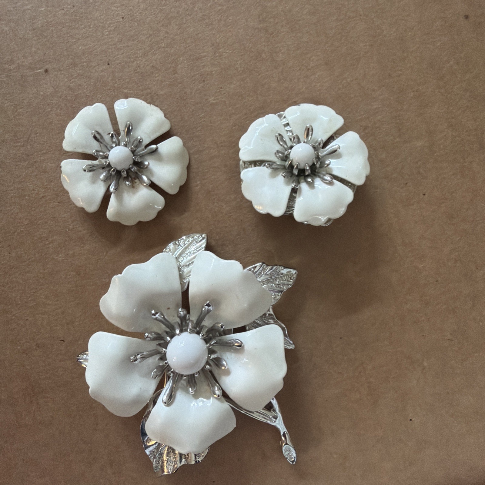 Vintage Sarah Coventry "Summer Magic" (1964) Brooch & Earrings Set