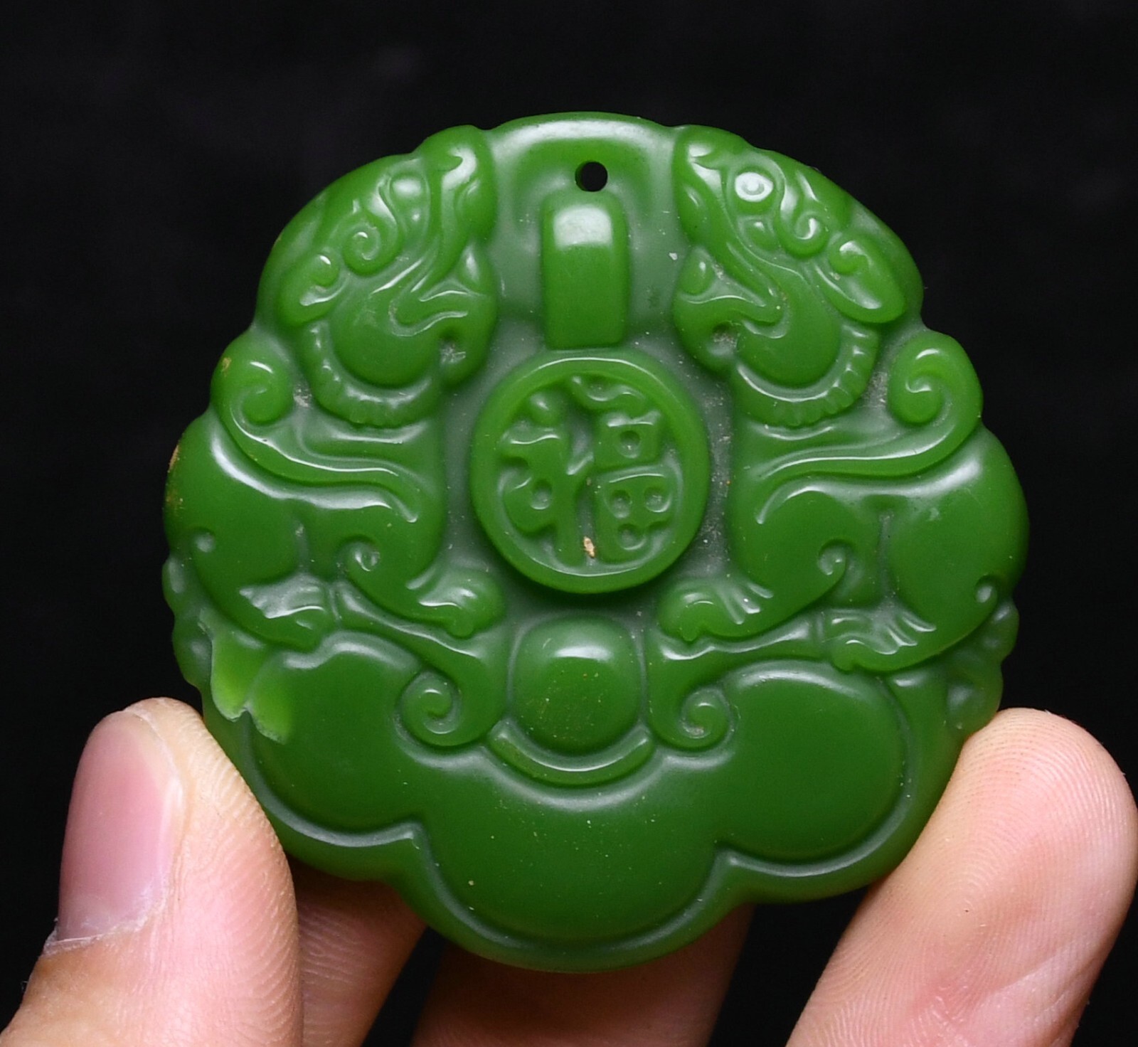 Old Dynasty Green Jade Carved Dragon Loong Beast Ruyi Yubi Yu Bi Amulet Pendant