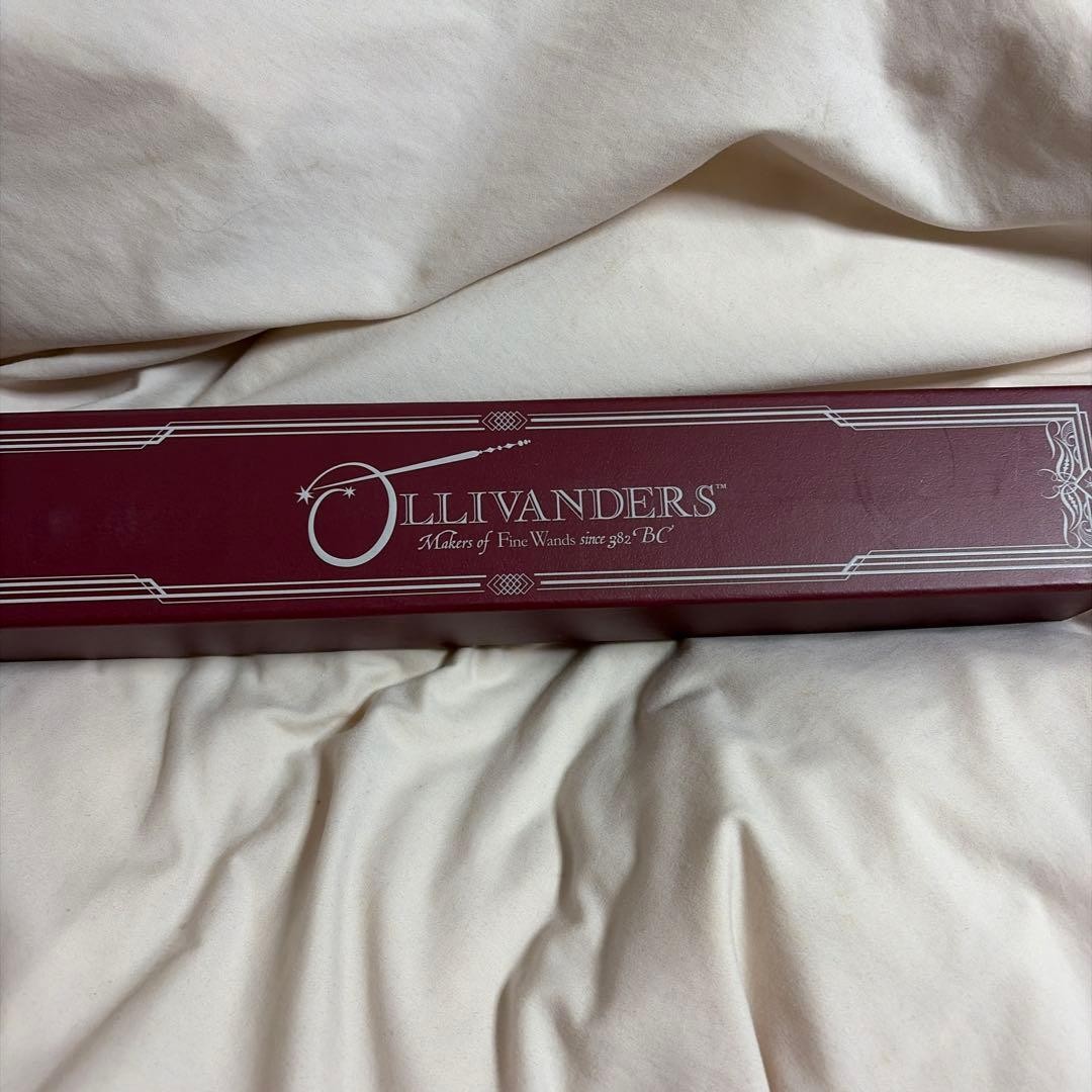 Ollivanders Harry Potter Interactive Wand Rare Original Design Wood