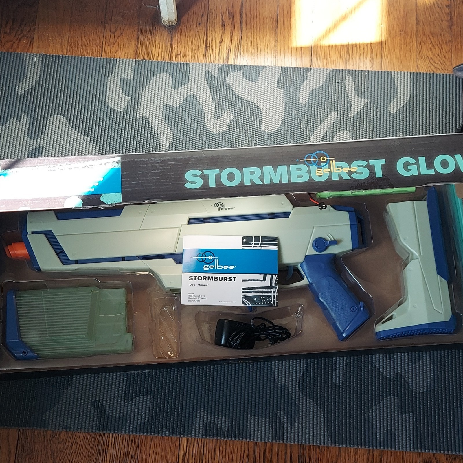 gelbee Stormburst Glow Gel Blaster Rifle UV-Activated Glow 1000 Mag