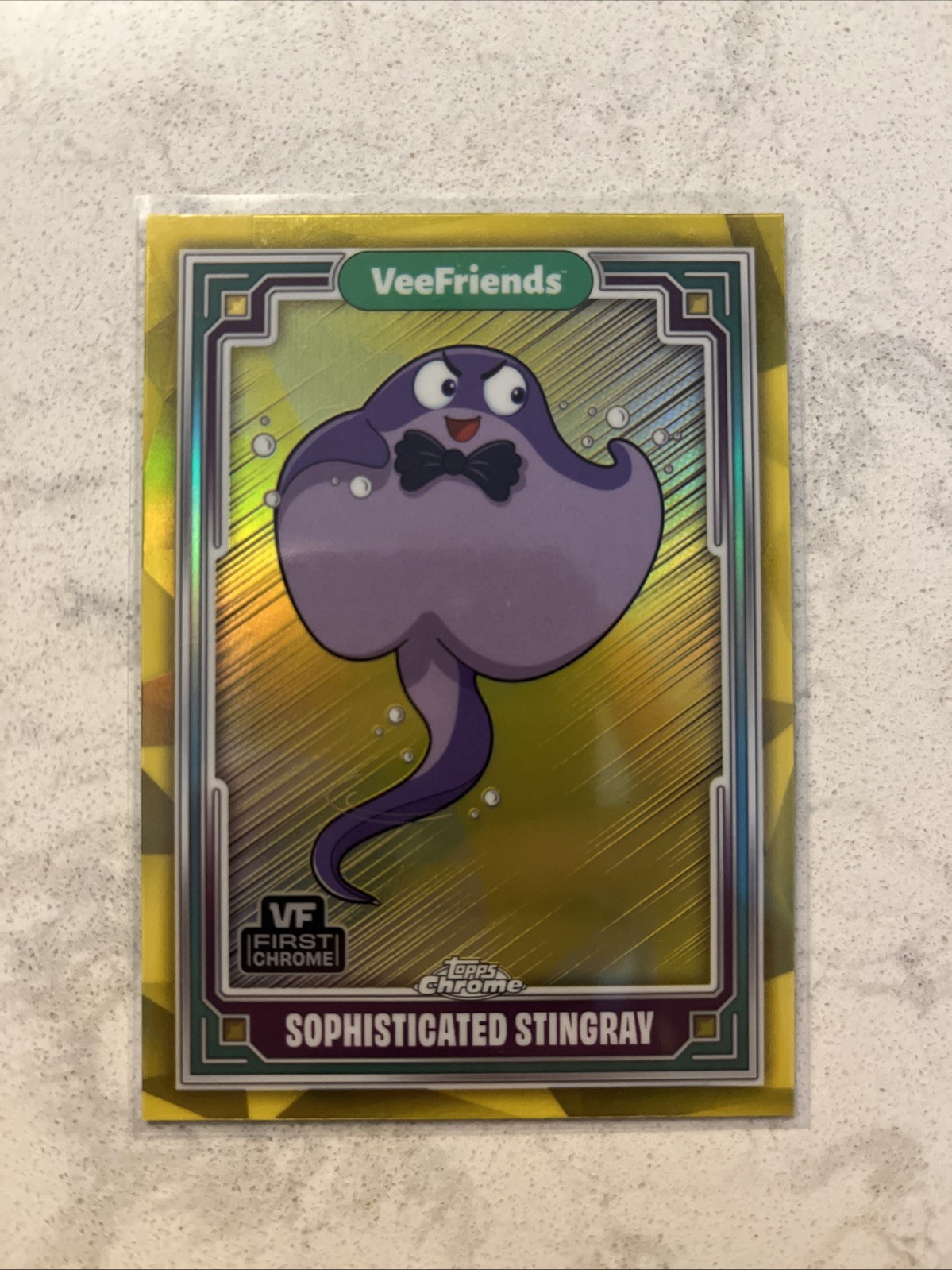 2025 Topps Chrome - VeeFriends Sophisticated Stingray #97 Yellow Refractor a20