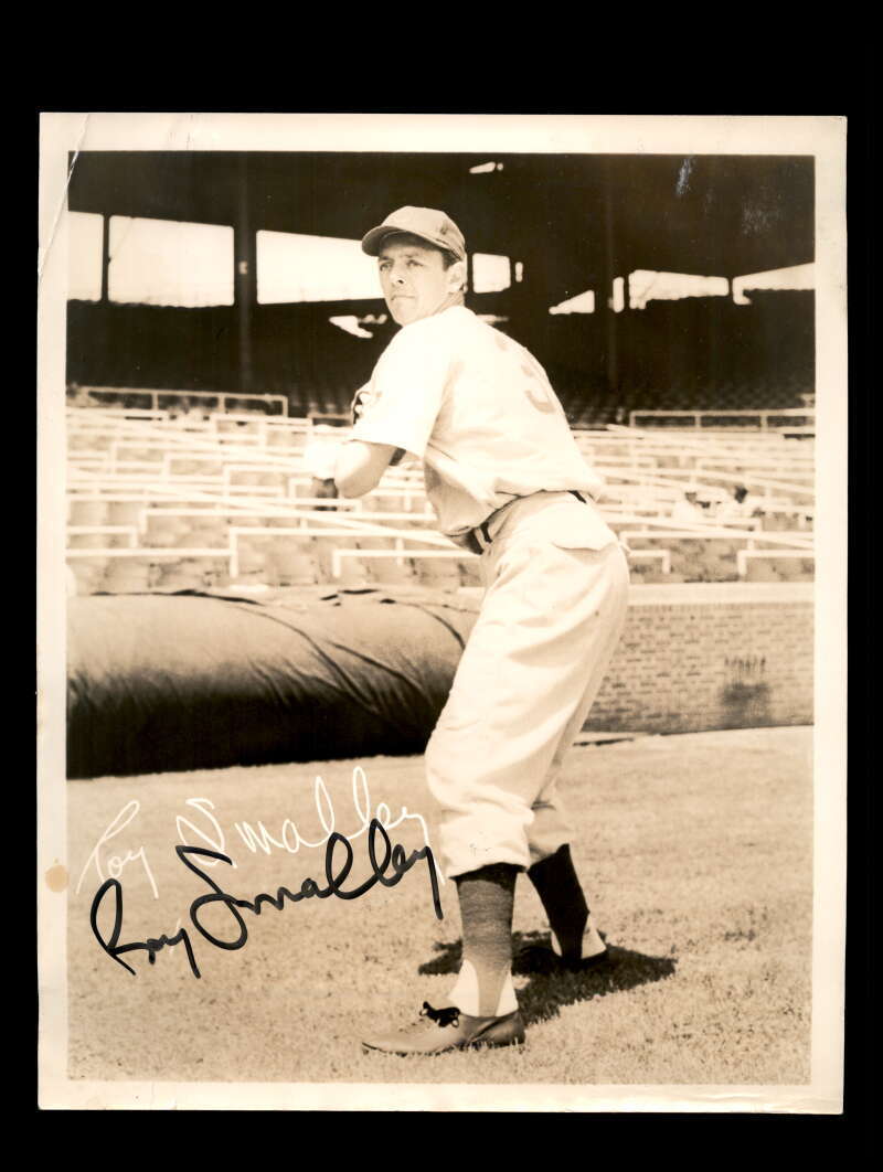 Roy Smalley JSA Signed  1951 Vintage WBKB Lucky Fan 8x10 Photo Autograph Cubs