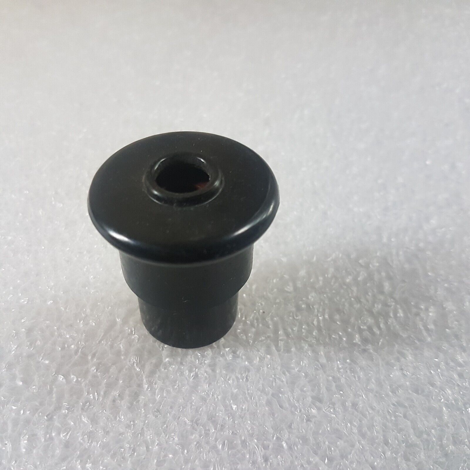 BULGIN PLUG for MARSHALL JMP AMP