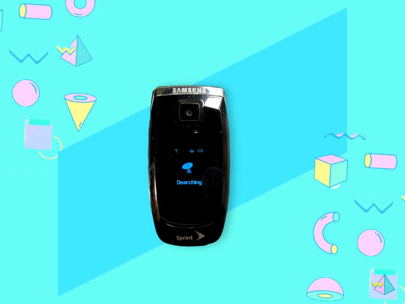 Vintage Y2K Samsung Flip Cellphone. Works!