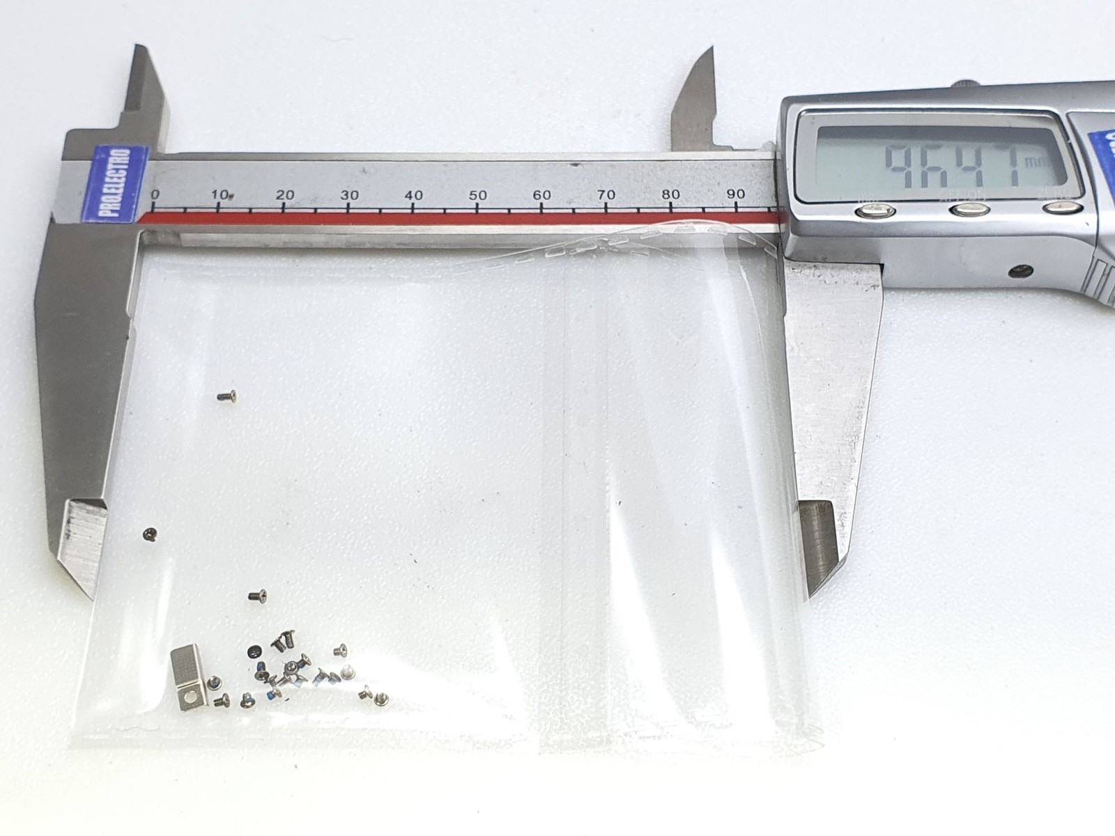 Screw Set for Apple iPad Mini4 A1538 A1550