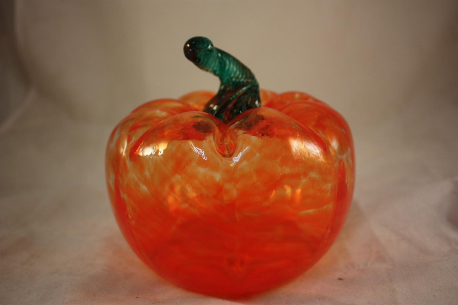 Unique Hand Blown Greenwood Art Glass Five inch Pumpkin Etched Greenwood 2013