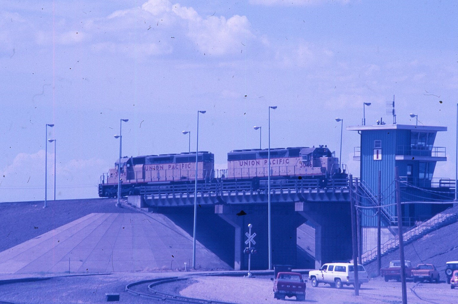 Duplicate Train Slide Union Pacific  #3046-3034  07/1986 N Platte Nebraska