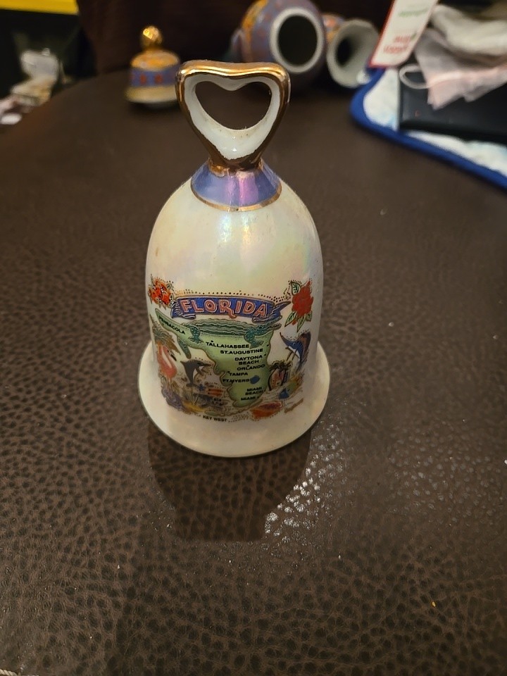 Florida Souvenir Ceramic Iridescent Bell B31