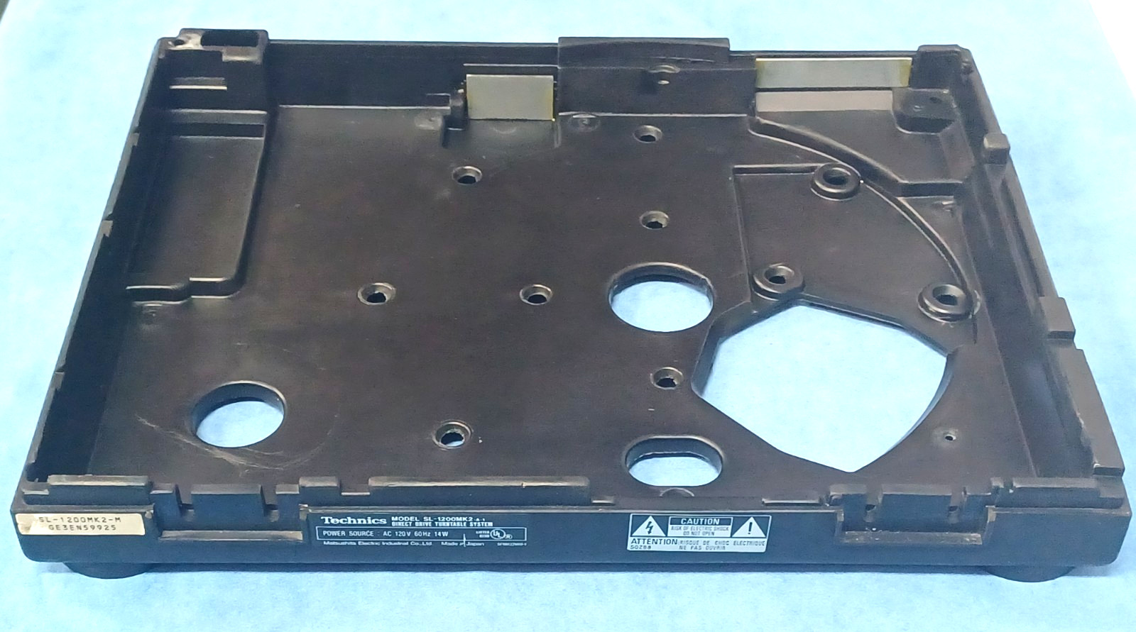 Technics SL1200 MK2 Quartz Direct Drive Turntable Rubber Base Bottom