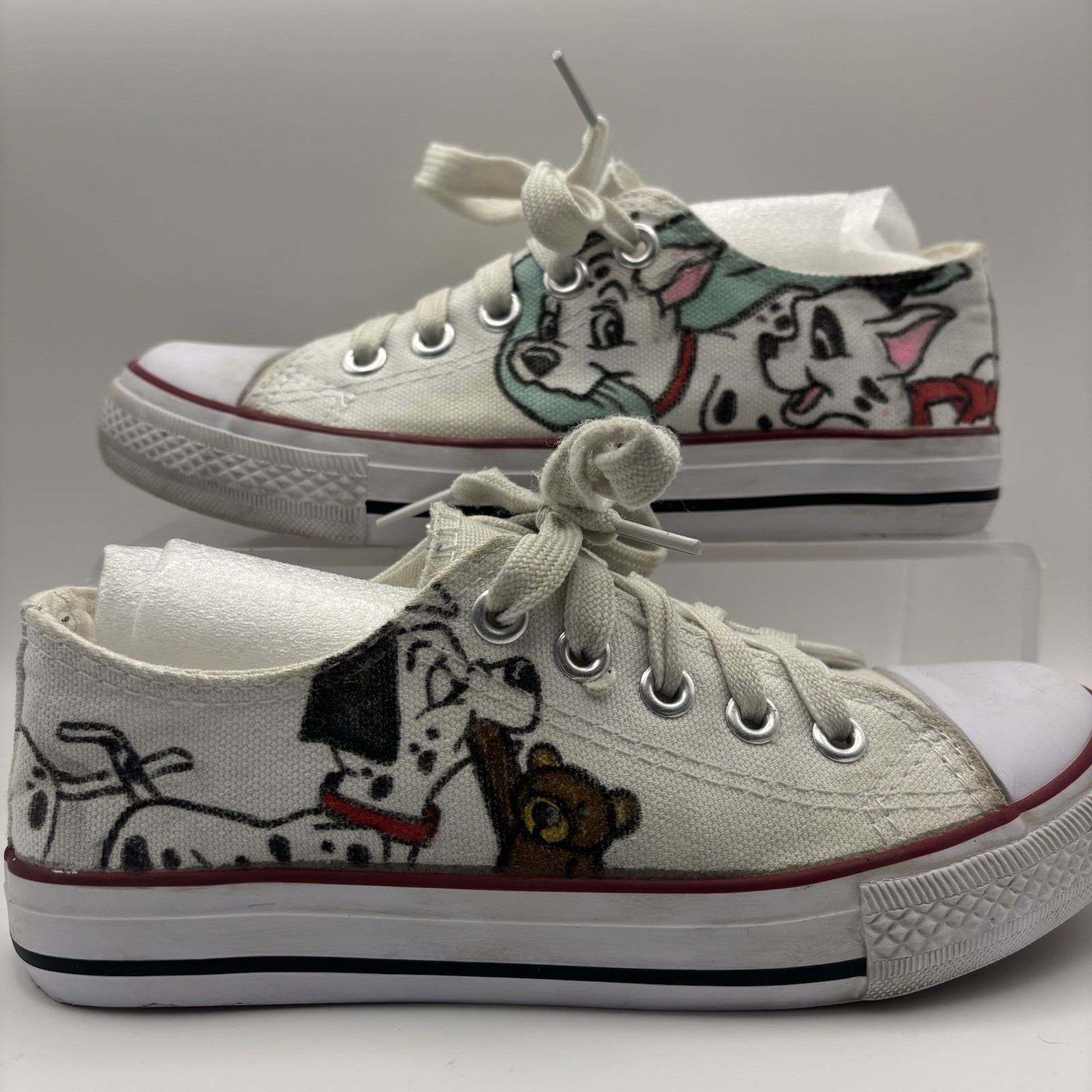 101 Dalmatians Hand Painted Classic  Canvas Sneakers Shoes Kids Size 1Y 32 EU