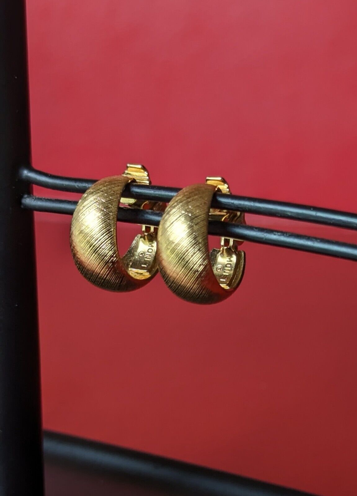 Vintage Classic Monet ¾” Brushed Gold Tone Hoop Clip On Earrings