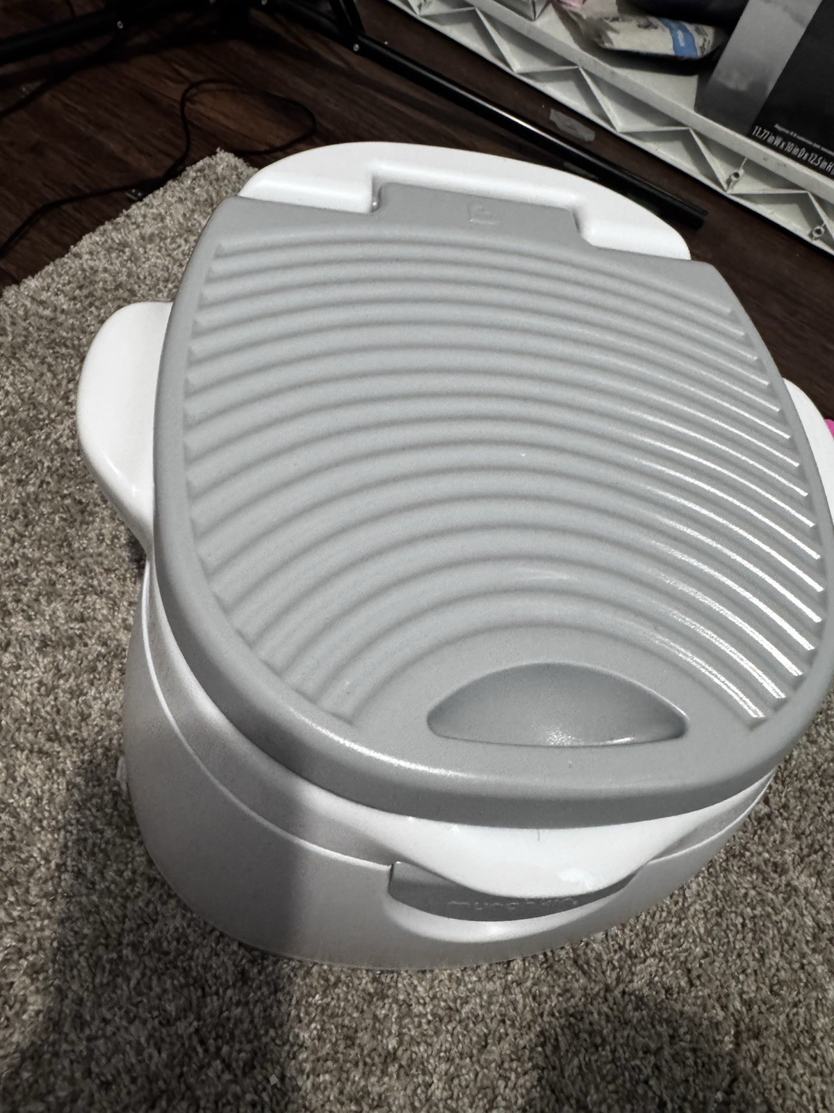 Gray and White Unisex Potty Training Seat Plastic Baby Toilet Chair Potty Seats