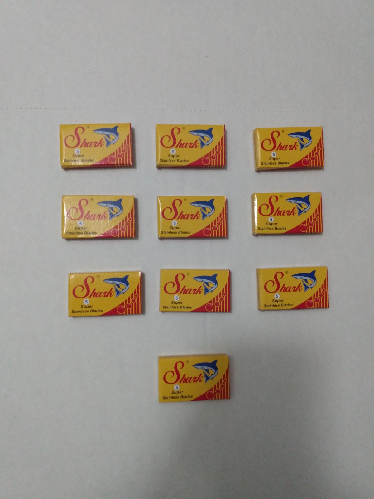 50 Shark Super Stainless Double Edge Razor Blades New  Tracking Number Provided