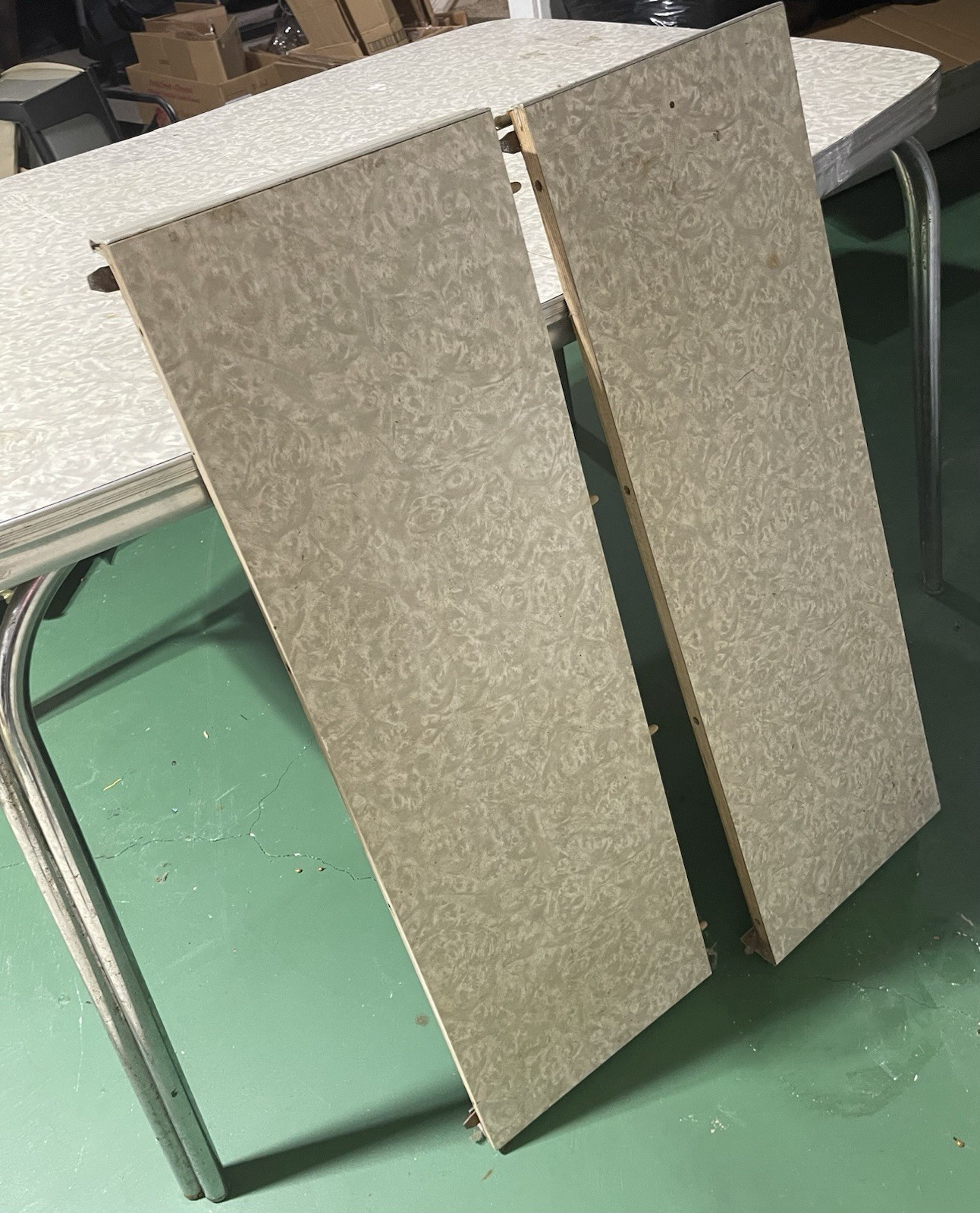 1950s Chrome Leg Table with Patterned Laminate Top Vintage Retro Kitchen