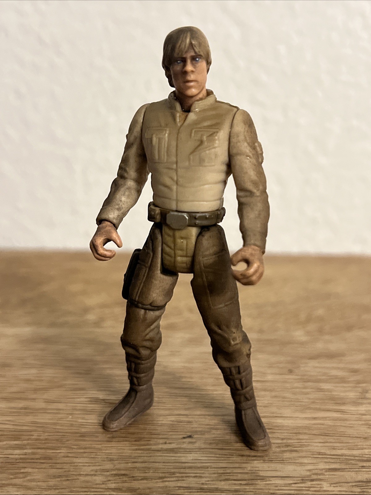 Luke Skywalker Star Wars 4” Action Figure Vntg (1997) Kenner Toy