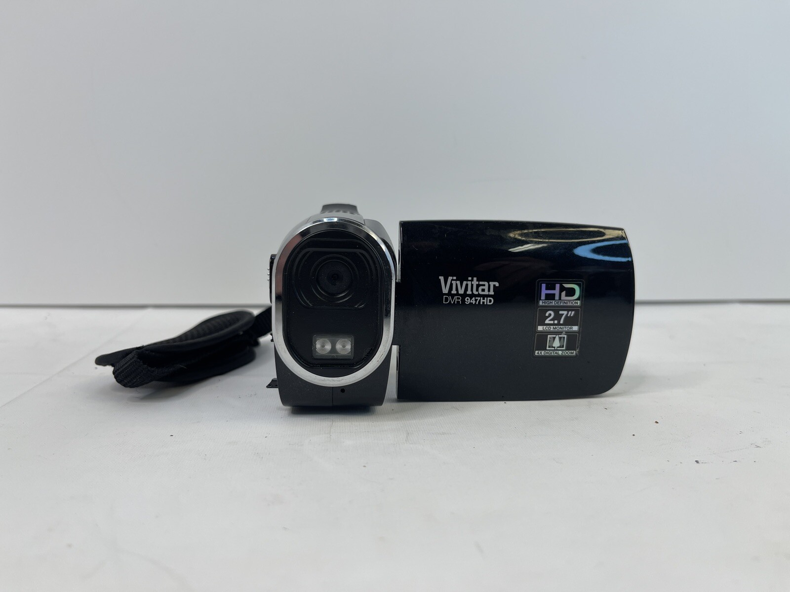 Vivitar DVR 947HD LCD Monitor color black See Discription