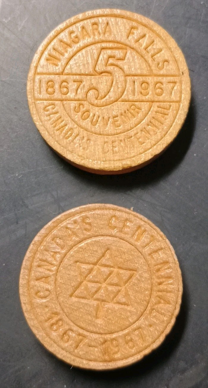Canada 1967 (Lot Of 2 ) Niagara Falls Souvenir Wooden Nickel Token ( CA.#0101 )