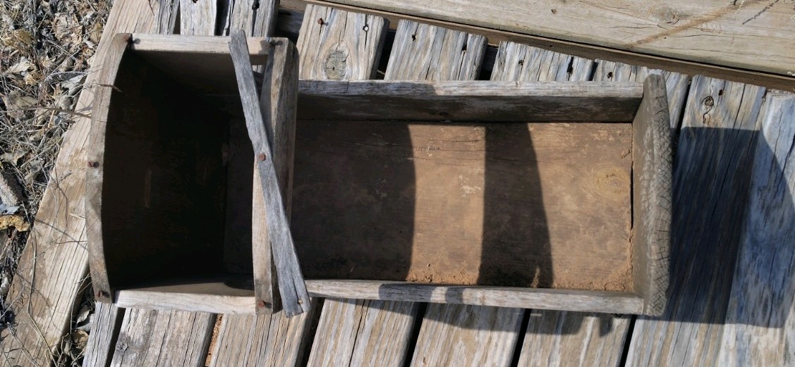 Antique Wooden Baby Cradle Collectible Primitive Nursery Furniture Brown