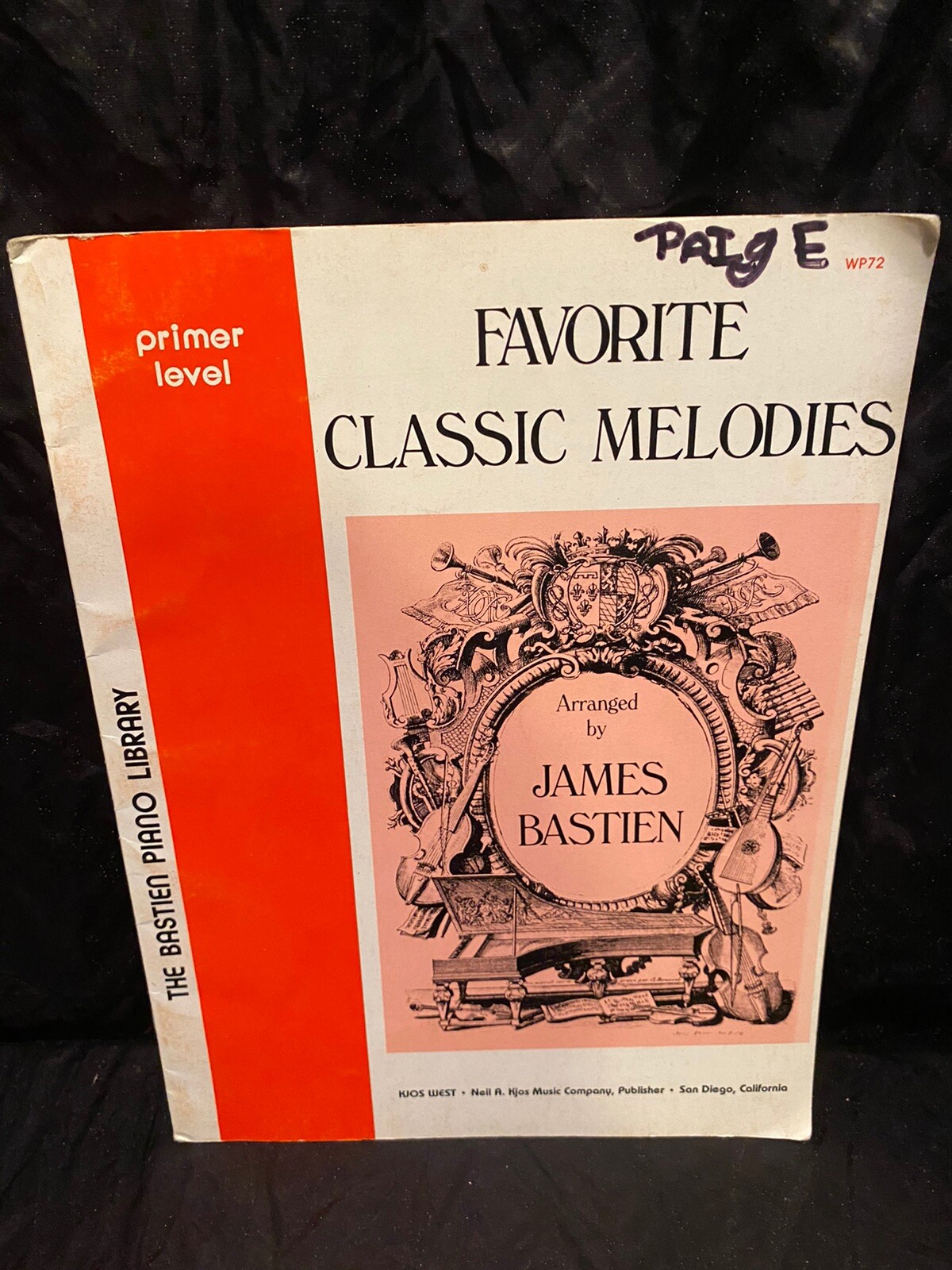 The Bastien Piano Library - Favorite Classic Melodies - Primer Level