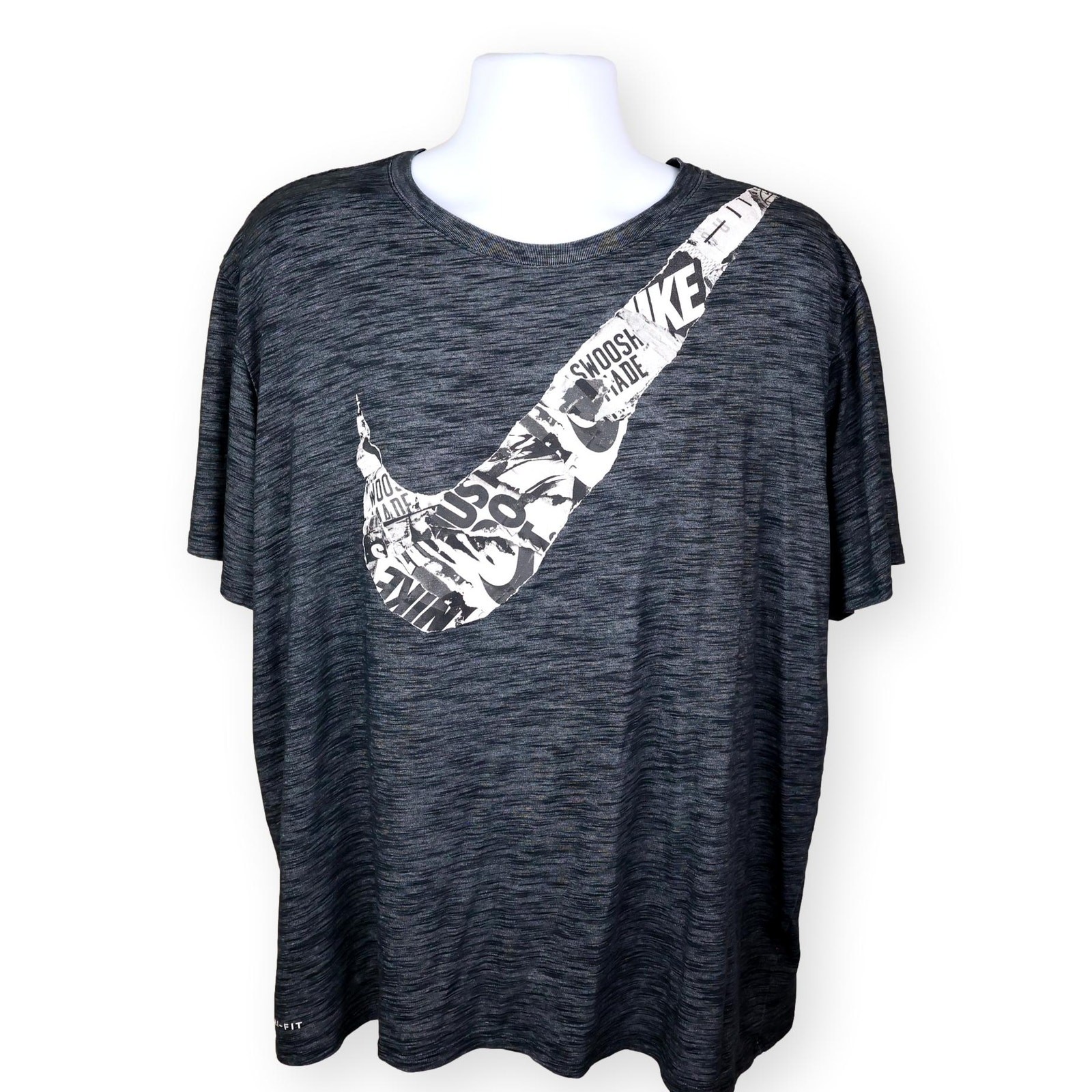 Nike Large Swoosh Graphic Dri-Fit Gray Size XXL