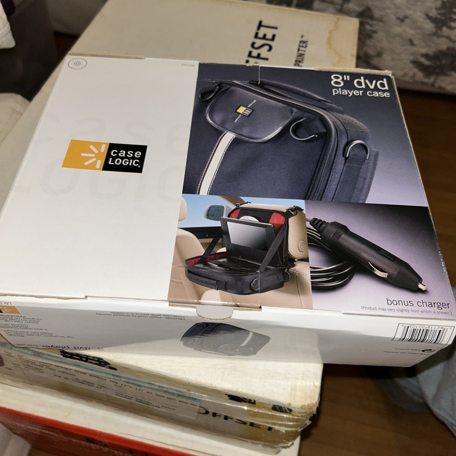 Case Logic 8" DVD Player Case  Portable DVD Player Case 8" Black