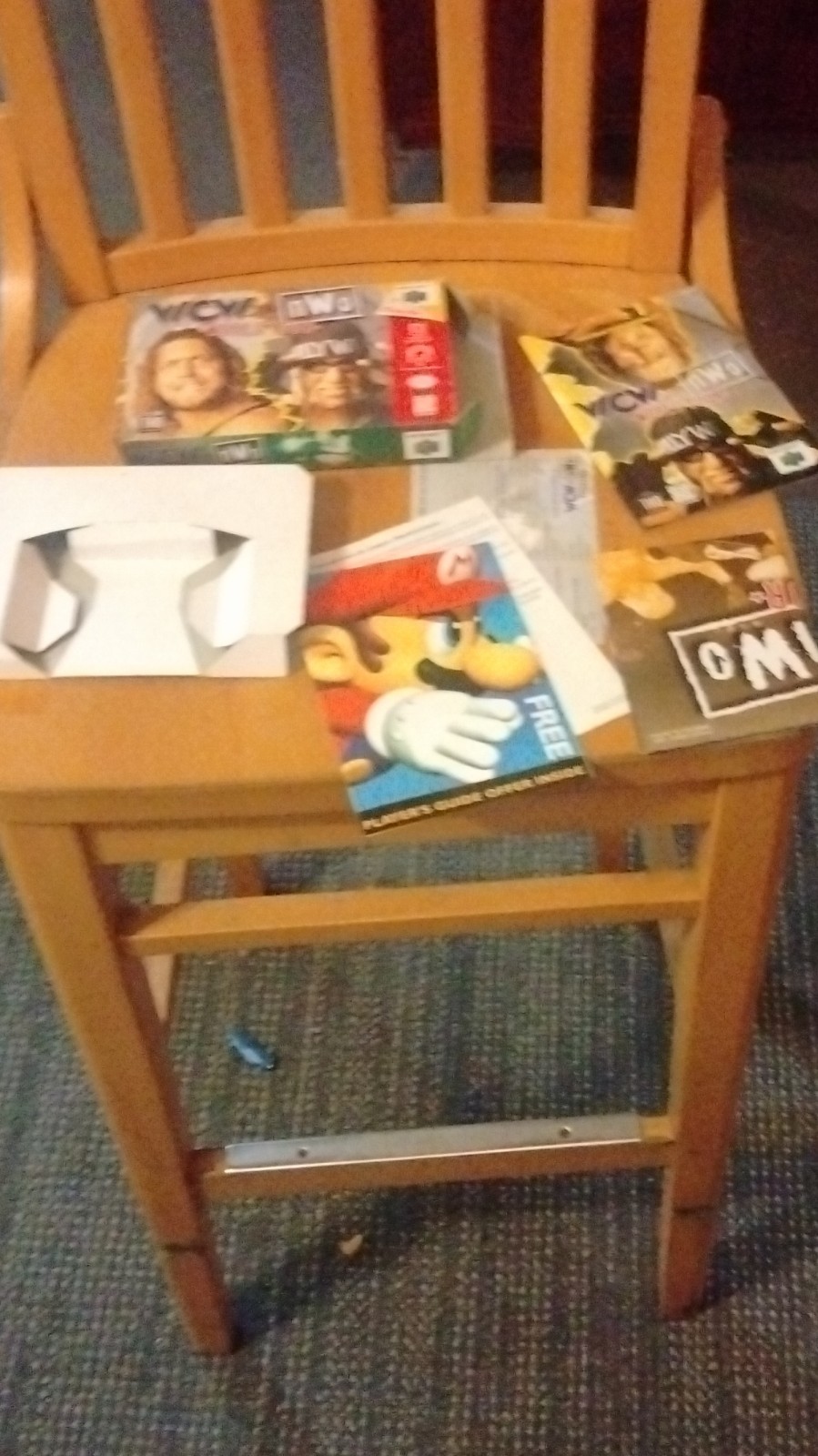 Nintendo WCW vs nWo World Tour N64 Box, Manual, Inserts & Promo Materials