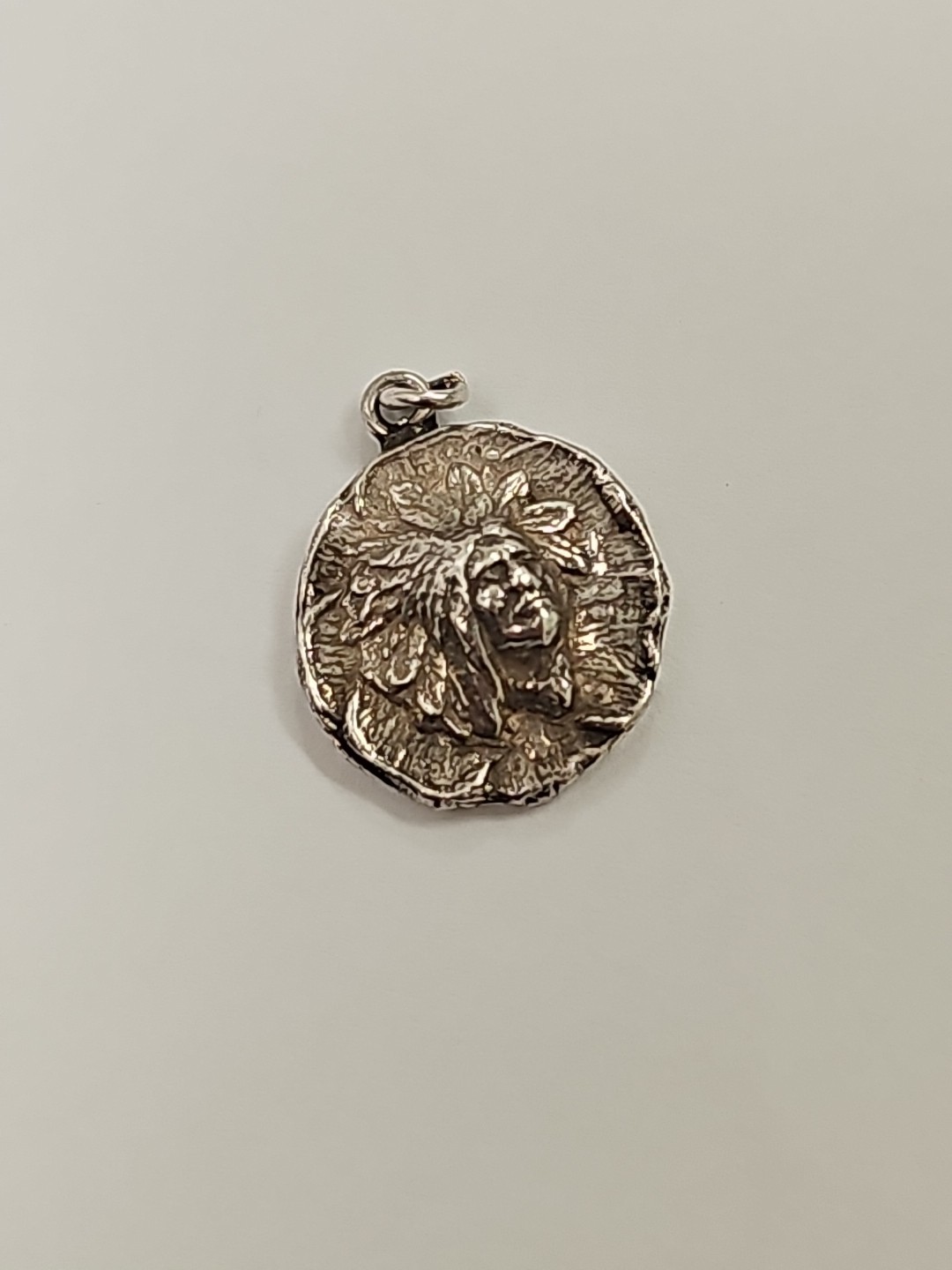 Vintage Sterling Silver Native American Chief Head Bracelet Charm  EUC